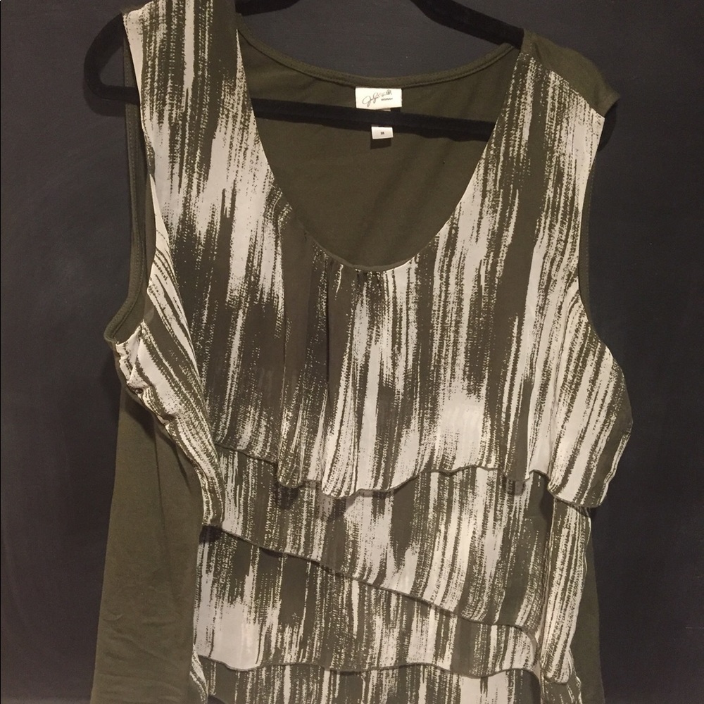 Tiered dressy tank top